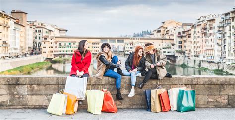 outlet stores in tuscany